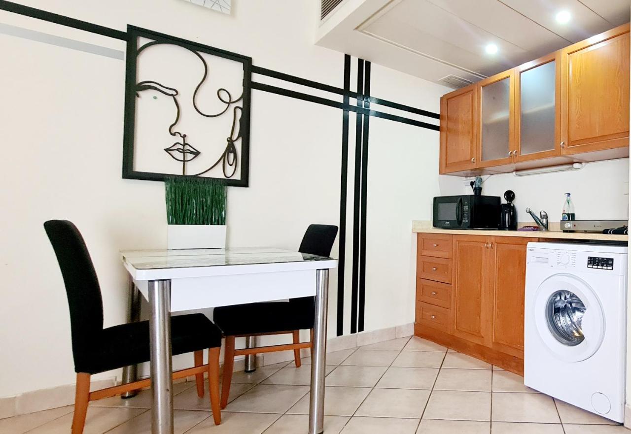 Go To Apartments In Leonardo بات يام المظهر الخارجي الصورة