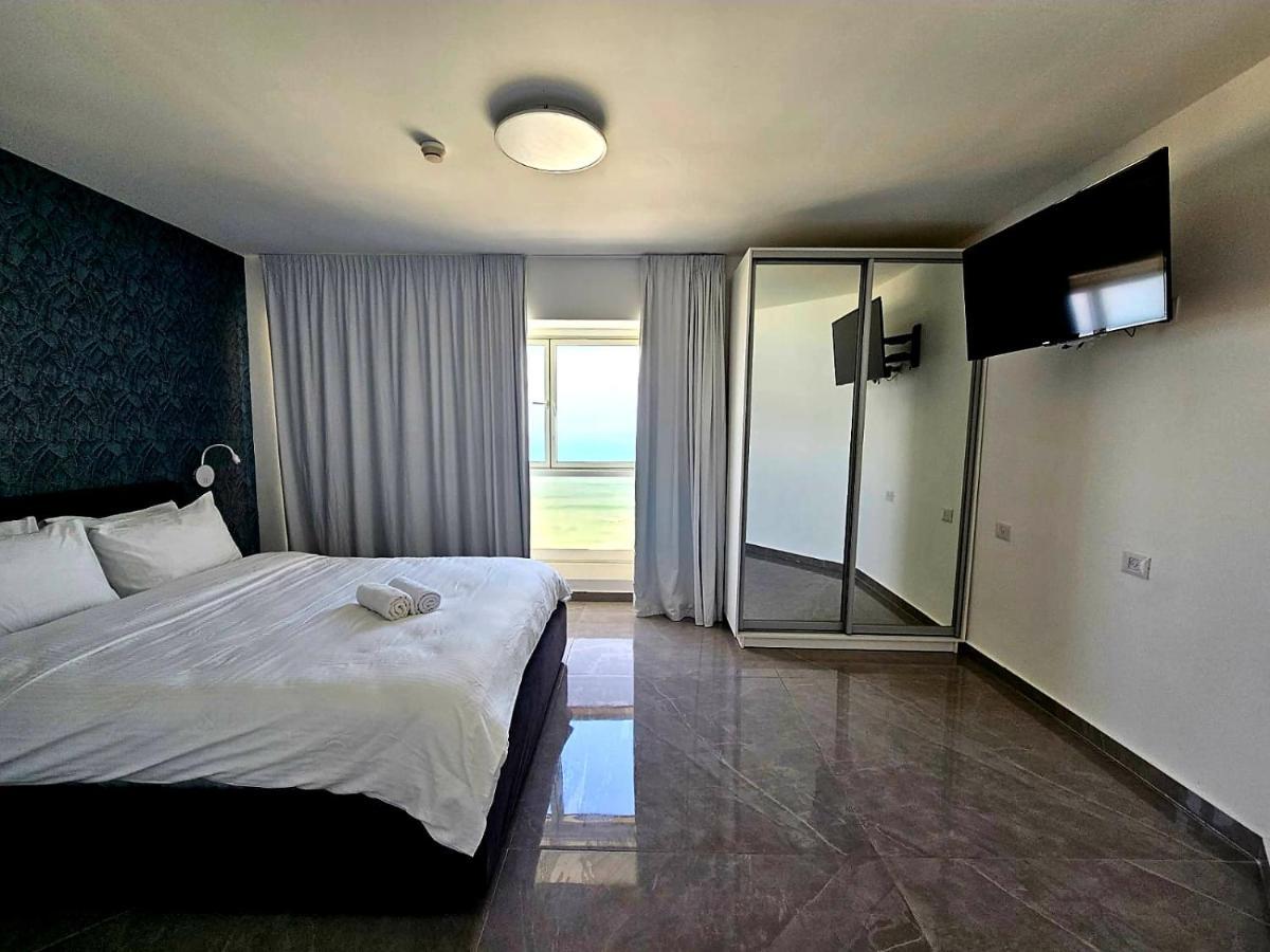 Go To Apartments In Leonardo بات يام المظهر الخارجي الصورة