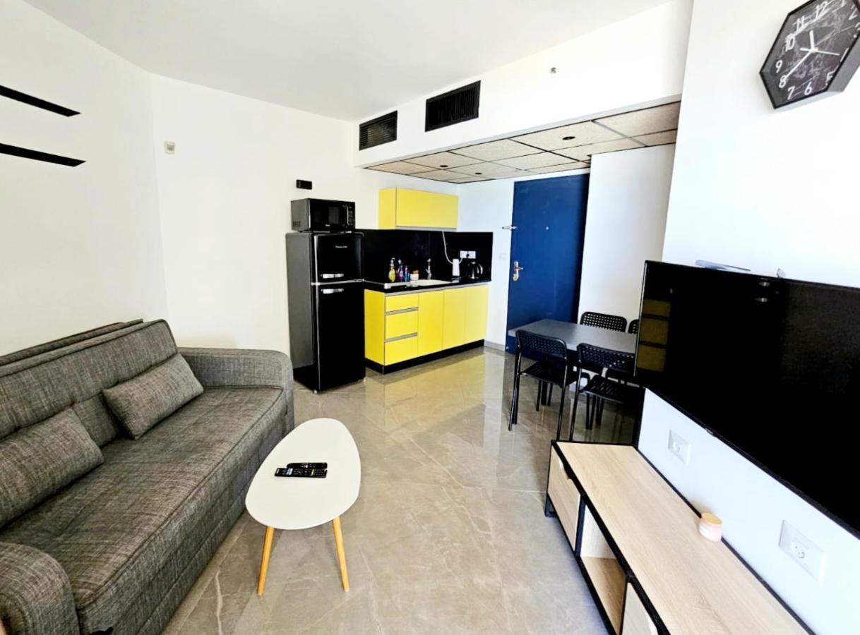 Go To Apartments In Leonardo بات يام المظهر الخارجي الصورة