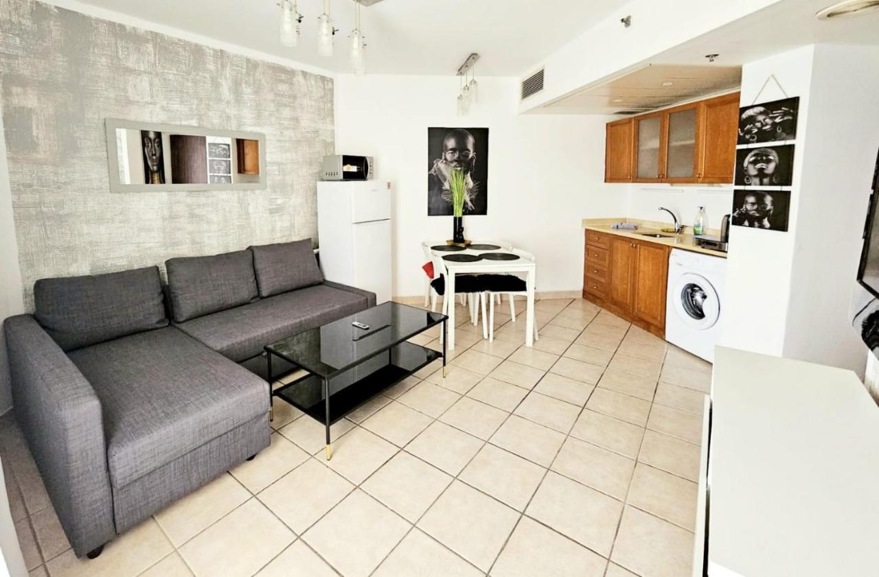 Go To Apartments In Leonardo بات يام المظهر الخارجي الصورة