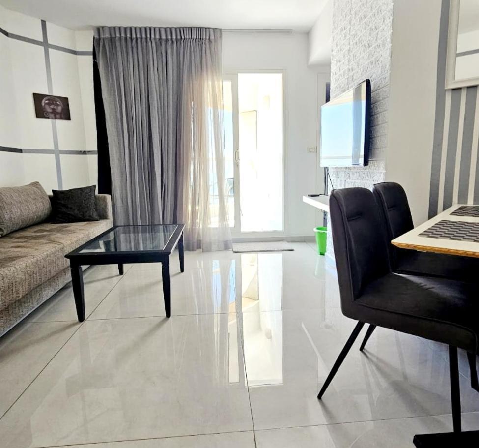 Go To Apartments In Leonardo بات يام المظهر الخارجي الصورة