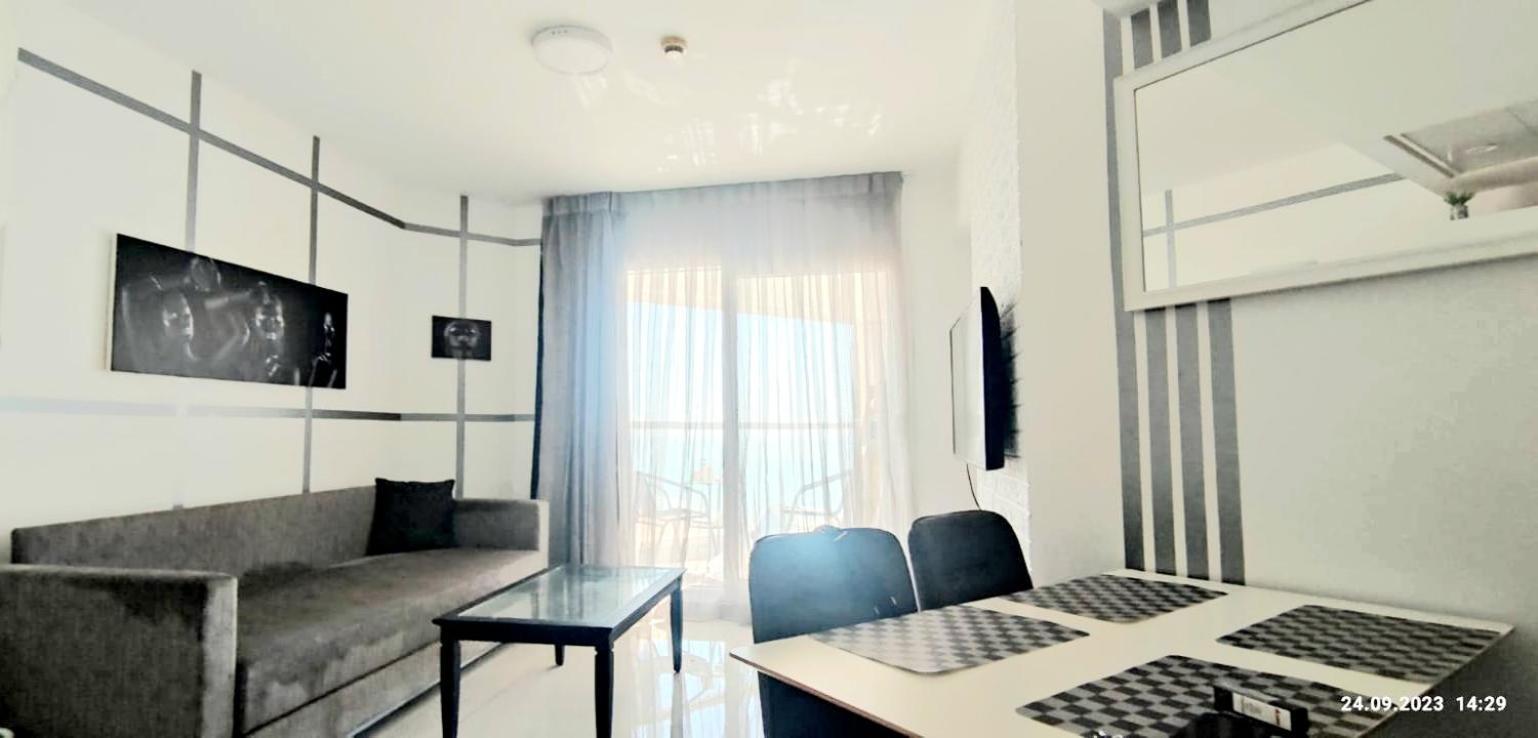 Go To Apartments In Leonardo بات يام المظهر الخارجي الصورة