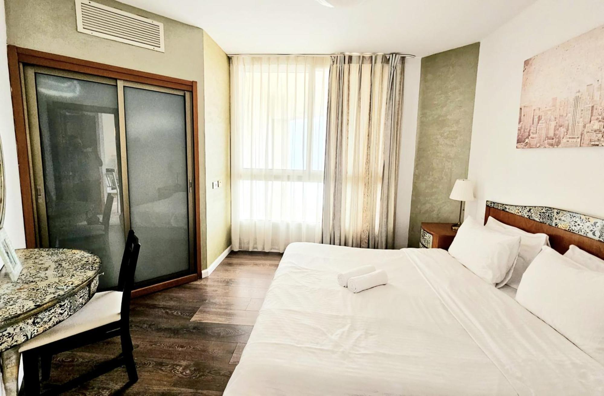Go To Apartments In Leonardo بات يام الغرفة الصورة
